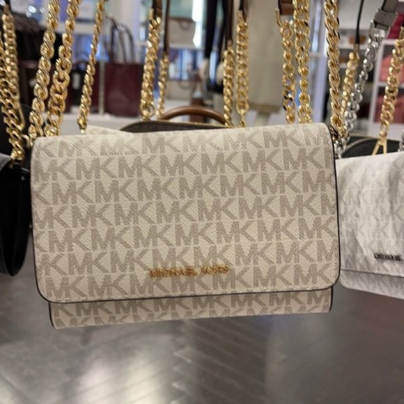 MICHAEL KORS Jet Set Travel Medium Phone Xbody Bag - Picture 4 of 16